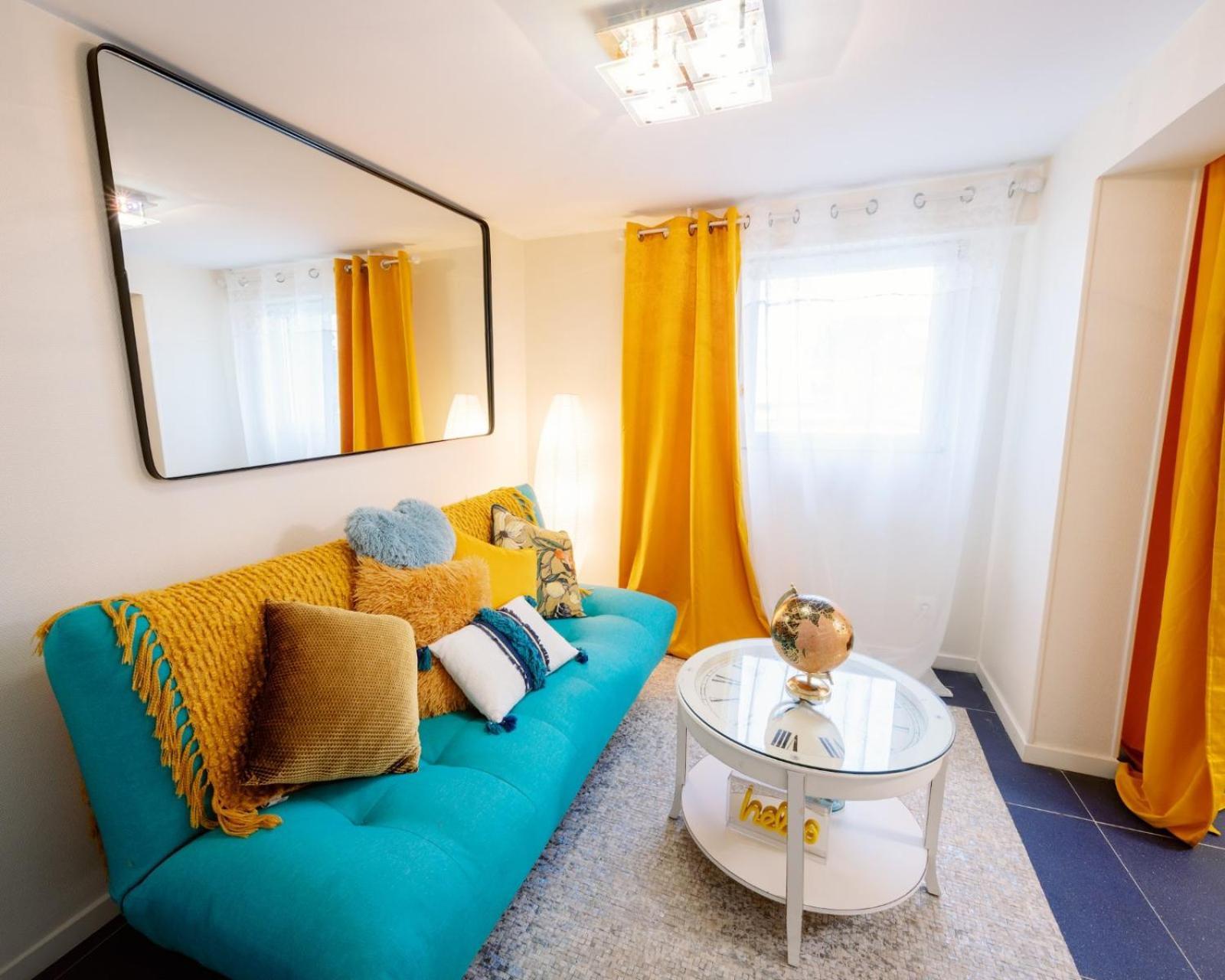 Sunny Suite By Leslodgespa Блоцхейм Экстерьер фото